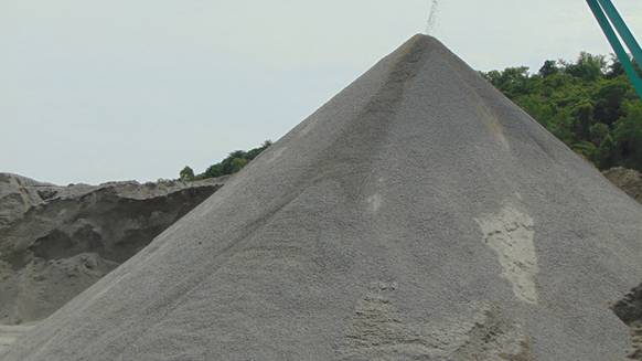 sử dụng cát nhân tạo